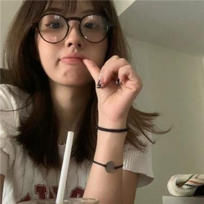 我想变成鸟，所以跳起来