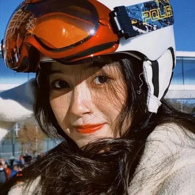 现代英雄